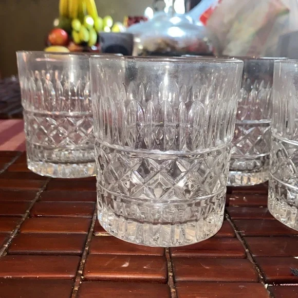 Vintage WATERFORD CRYSTAL TUMBLERS SET OF FIVE - Picture 2 of 4